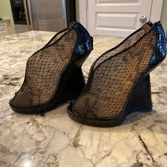 CL Snakeskin Peeptoe - Picture 3 of 6